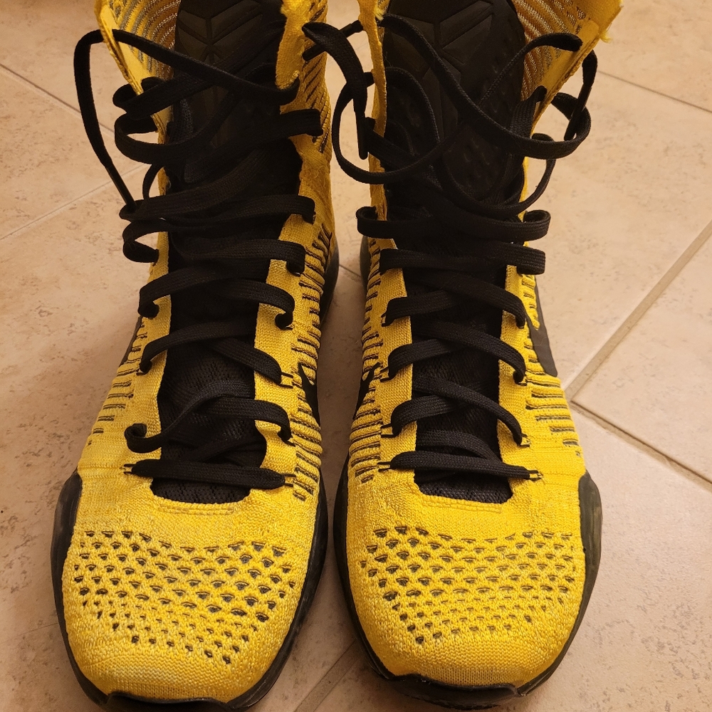 Kobe Elite 10 "Opening Night"